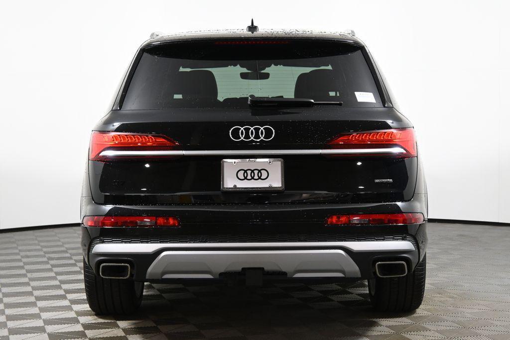new 2025 Audi Q7 car, priced at $76,575