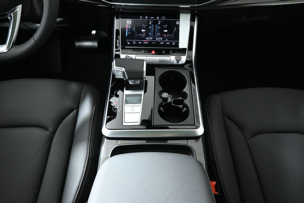 new 2026 Audi Q7 car, priced at $78,140
