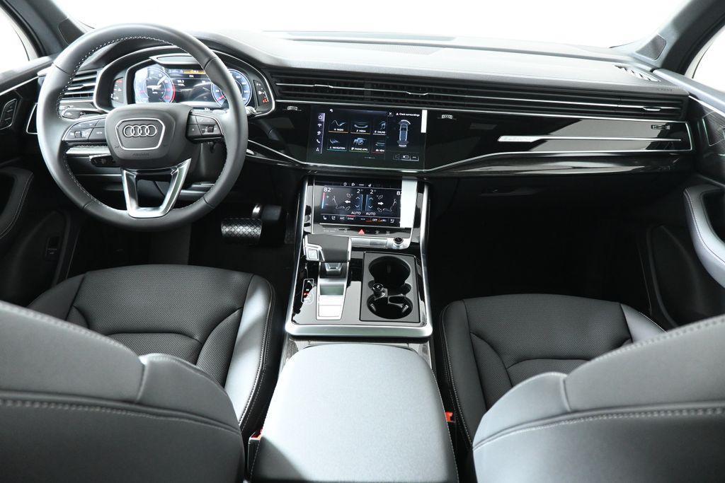 new 2026 Audi Q7 car, priced at $78,140