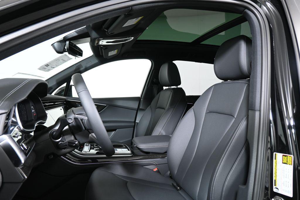 new 2026 Audi Q7 car, priced at $78,140