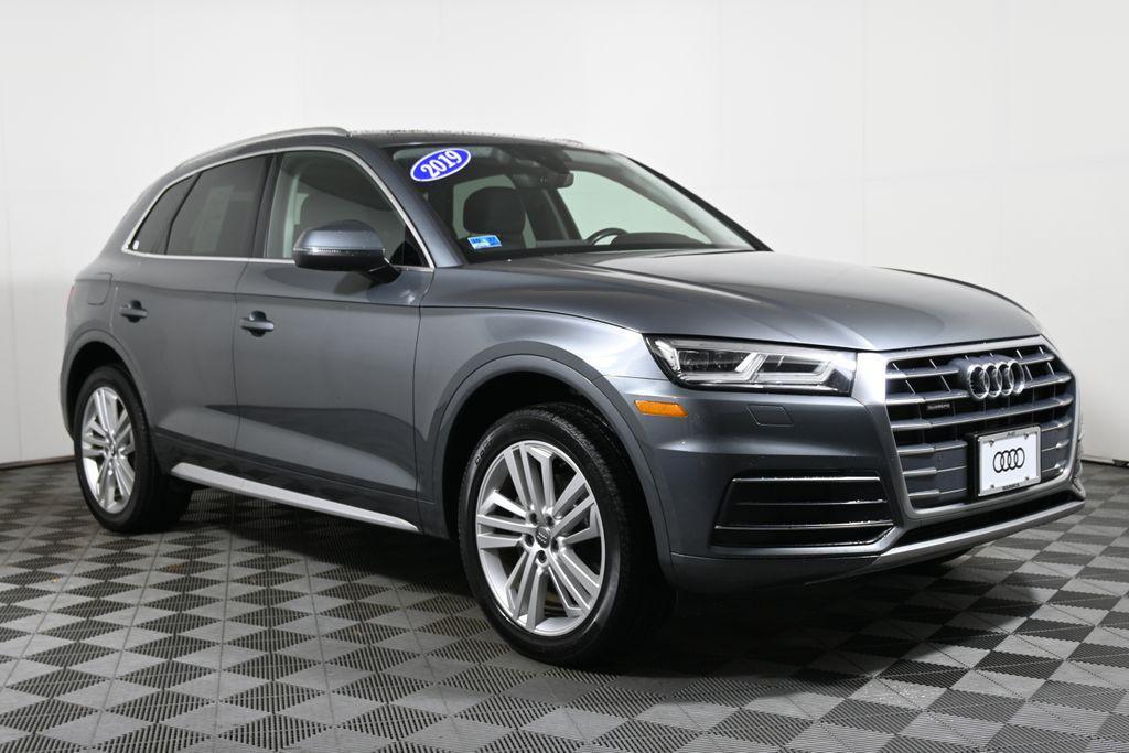 used 2019 Audi Q5 car, priced at $20,000