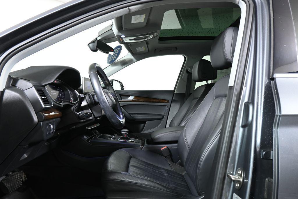 used 2019 Audi Q5 car, priced at $20,000