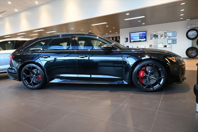 new 2025 Audi RS 6 Avant car, priced at $152,145