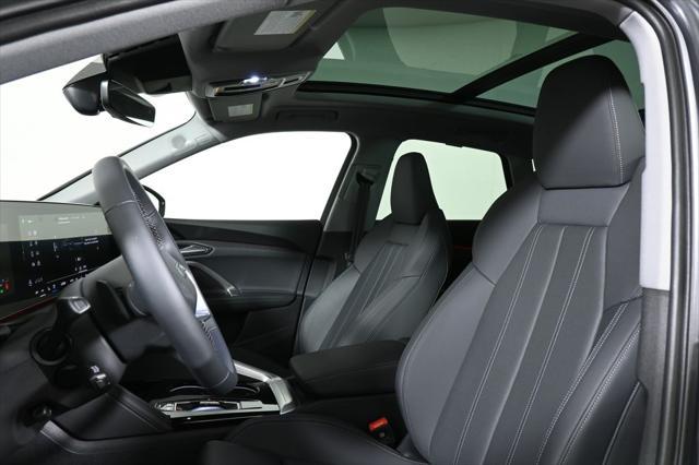 new 2025 Audi Q5 car, priced at $61,105