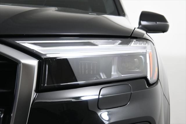 new 2025 Audi Q7 car, priced at $73,730