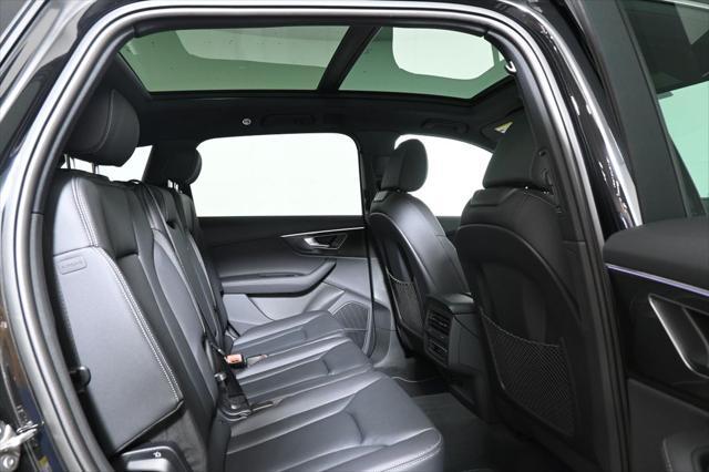 new 2025 Audi Q7 car, priced at $73,730