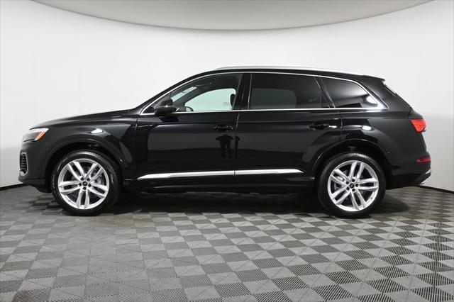 new 2025 Audi Q7 car, priced at $73,730