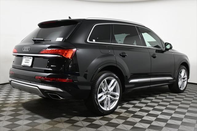 new 2025 Audi Q7 car, priced at $73,730