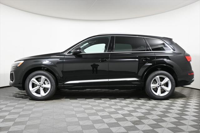 new 2025 Audi Q7 car, priced at $70,930