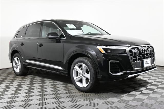 new 2025 Audi Q7 car, priced at $70,930