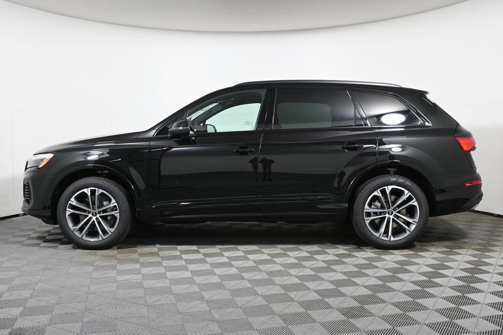 new 2026 Audi Q7 car, priced at $67,895