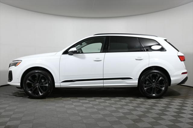 new 2025 Audi Q7 car, priced at $75,075