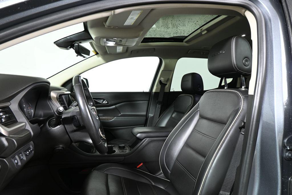 used 2021 GMC Acadia car, priced at $30,000