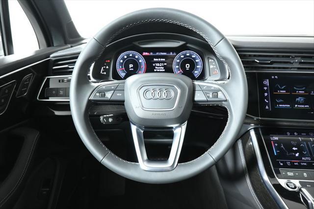 new 2025 Audi Q7 car, priced at $75,180