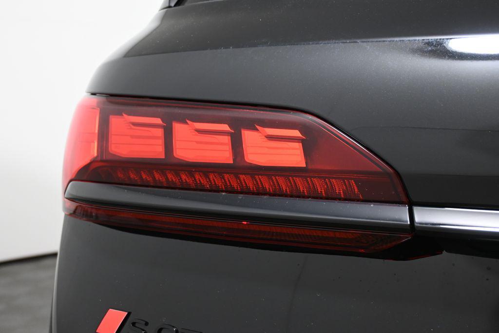 new 2026 Audi SQ7 car, priced at $116,555