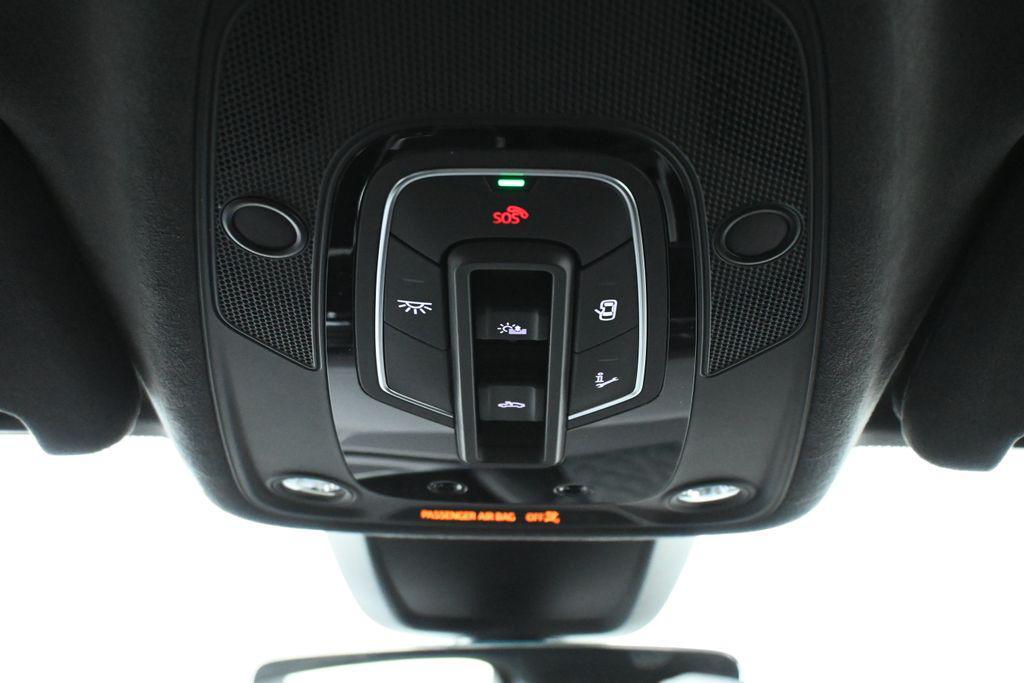 new 2026 Audi SQ7 car, priced at $116,555