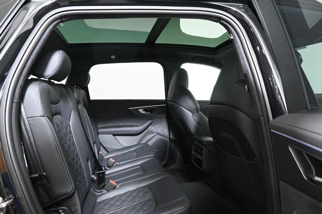 new 2026 Audi SQ7 car, priced at $116,555