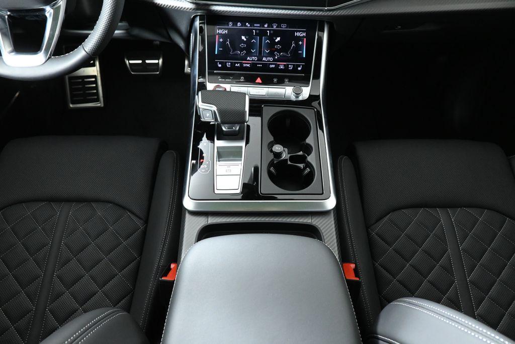 new 2026 Audi SQ7 car, priced at $116,555