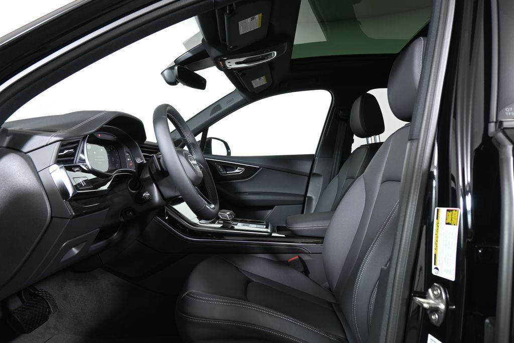 new 2026 Audi Q7 car, priced at $77,695