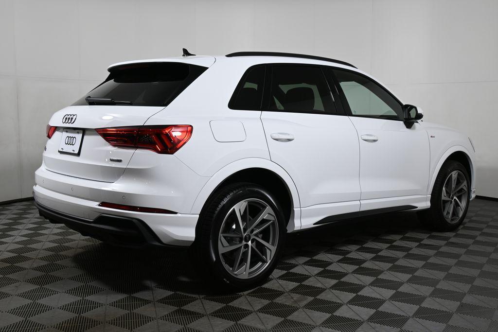 new 2025 Audi Q3 car, priced at $43,595