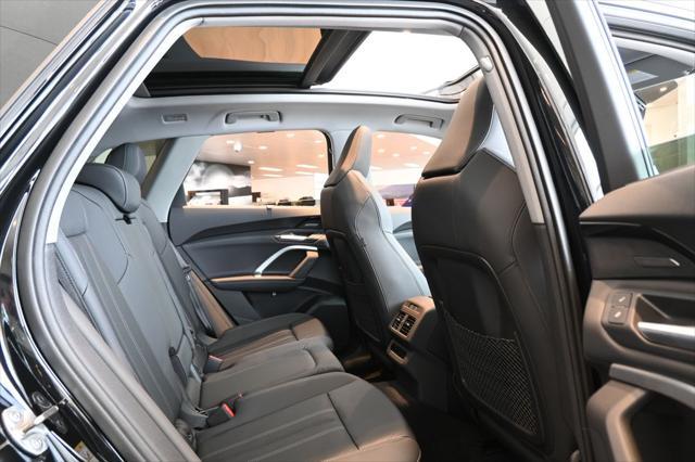 new 2025 Audi Q5 car, priced at $61,105
