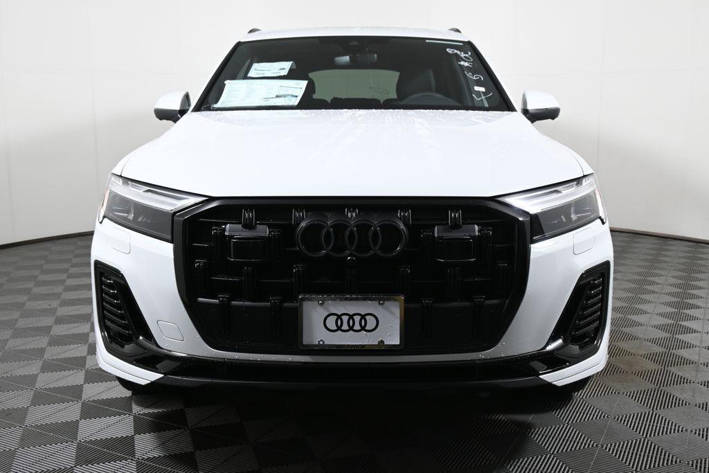 new 2026 Audi Q7 car, priced at $78,445