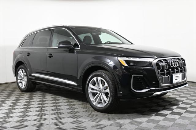 new 2025 Audi Q7 car, priced at $65,730