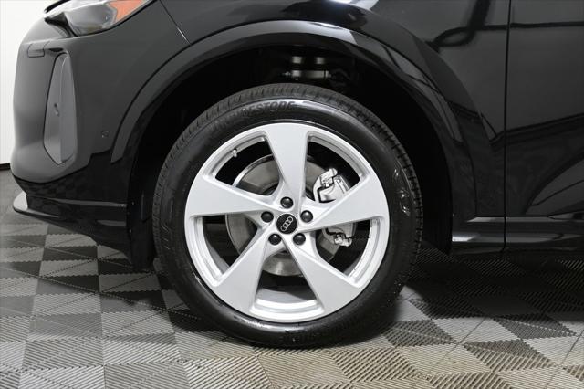 new 2025 Audi Q5 car, priced at $61,430