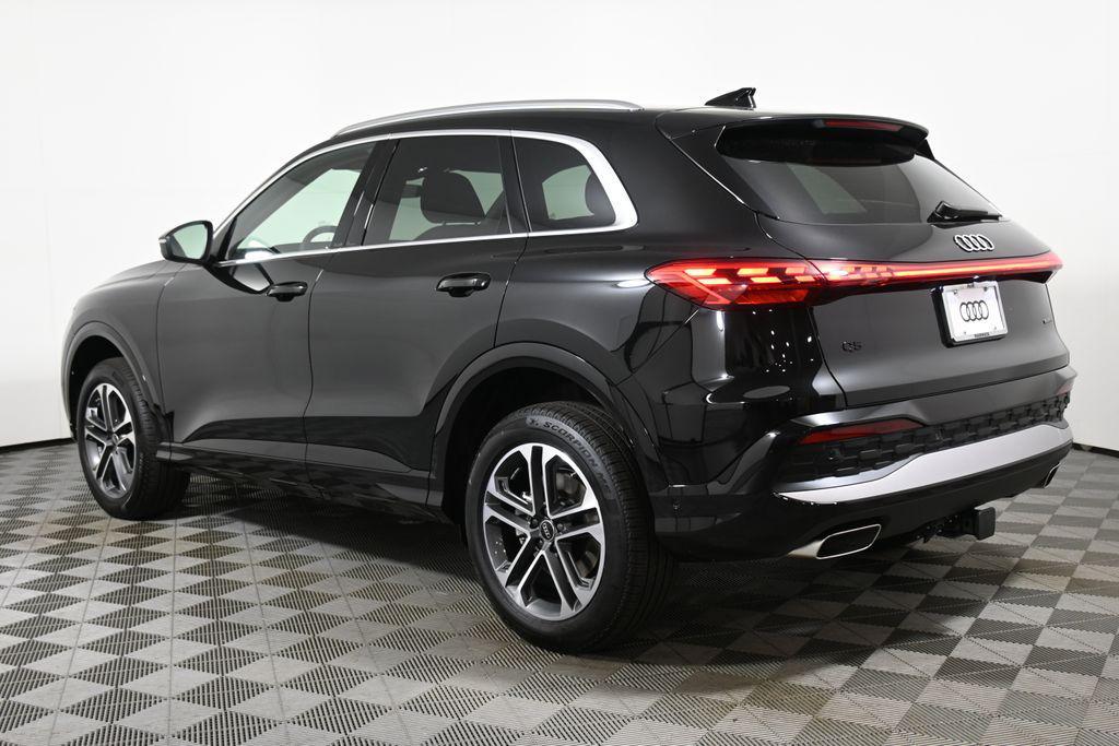 new 2025 Audi Q5 car, priced at $60,330