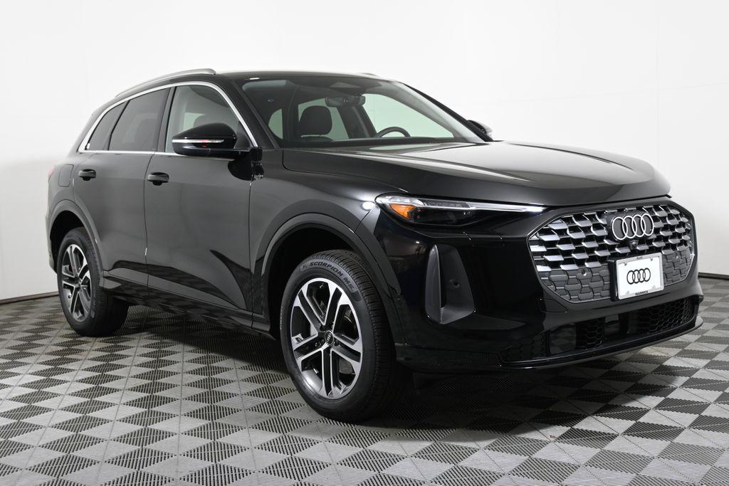 new 2025 Audi Q5 car, priced at $60,330