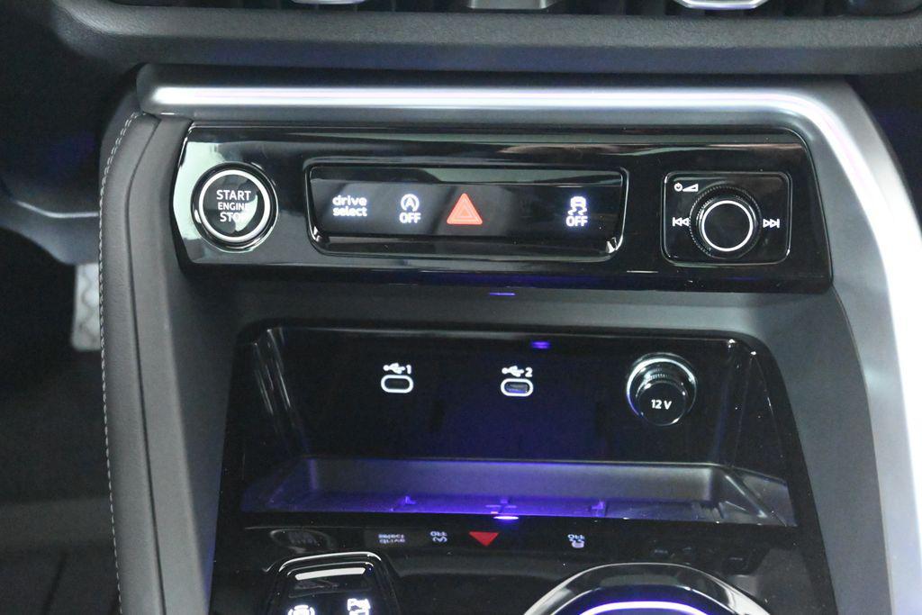 new 2025 Audi Q5 car, priced at $60,330