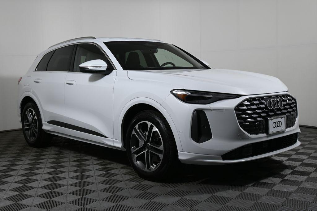 new 2025 Audi Q5 car, priced at $63,450
