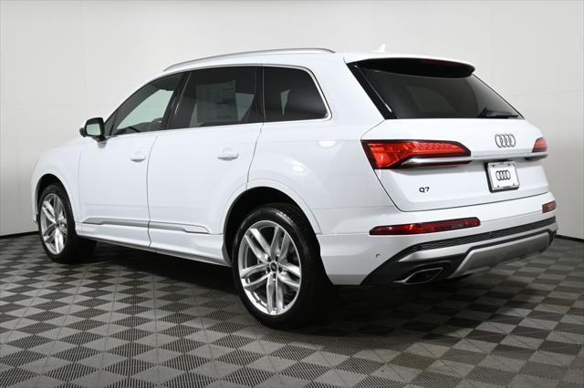 new 2025 Audi Q7 car, priced at $73,730