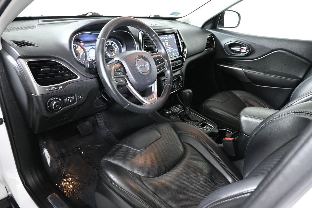 used 2019 Jeep Cherokee car, priced at $17,000