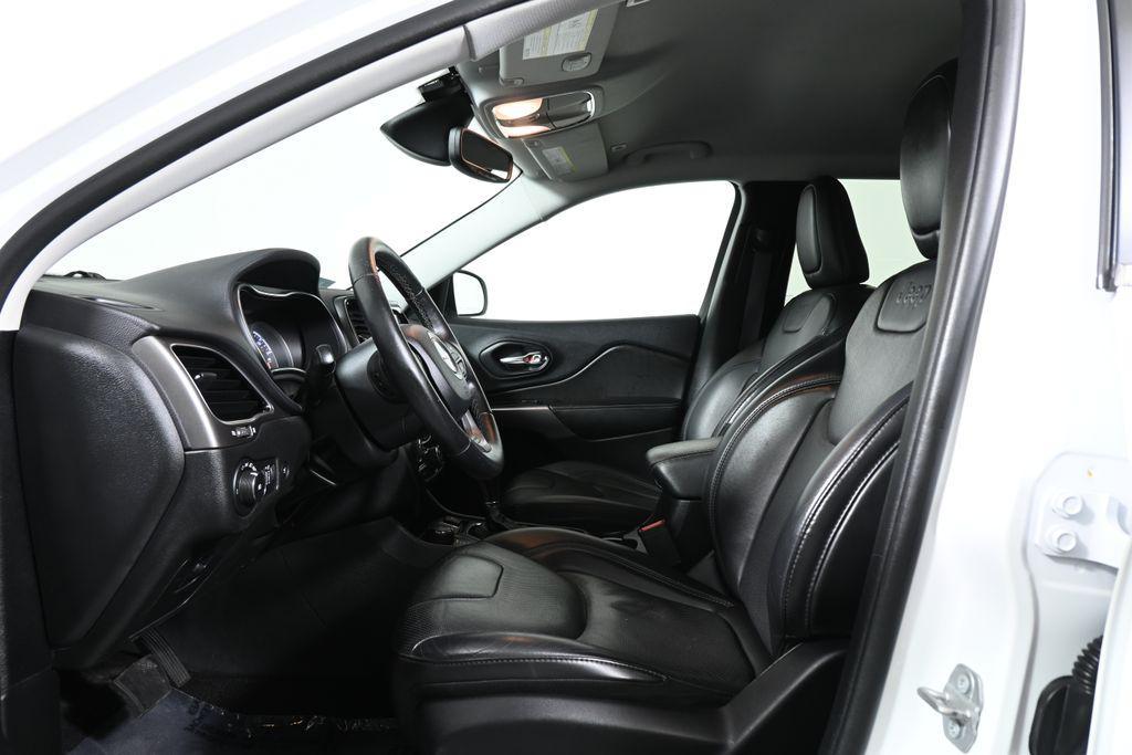 used 2019 Jeep Cherokee car, priced at $17,000