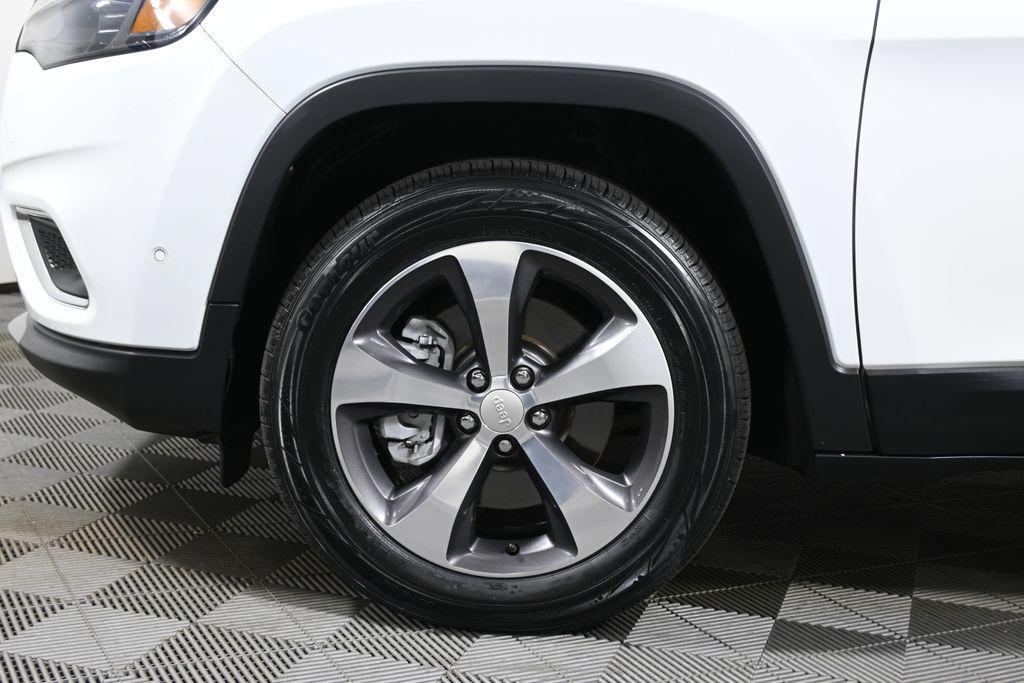 used 2019 Jeep Cherokee car, priced at $17,000