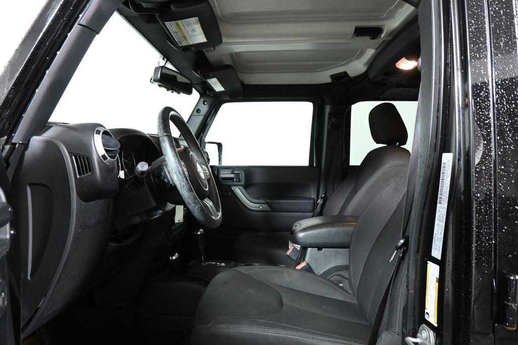 used 2016 Jeep Wrangler Unlimited car, priced at $19,000