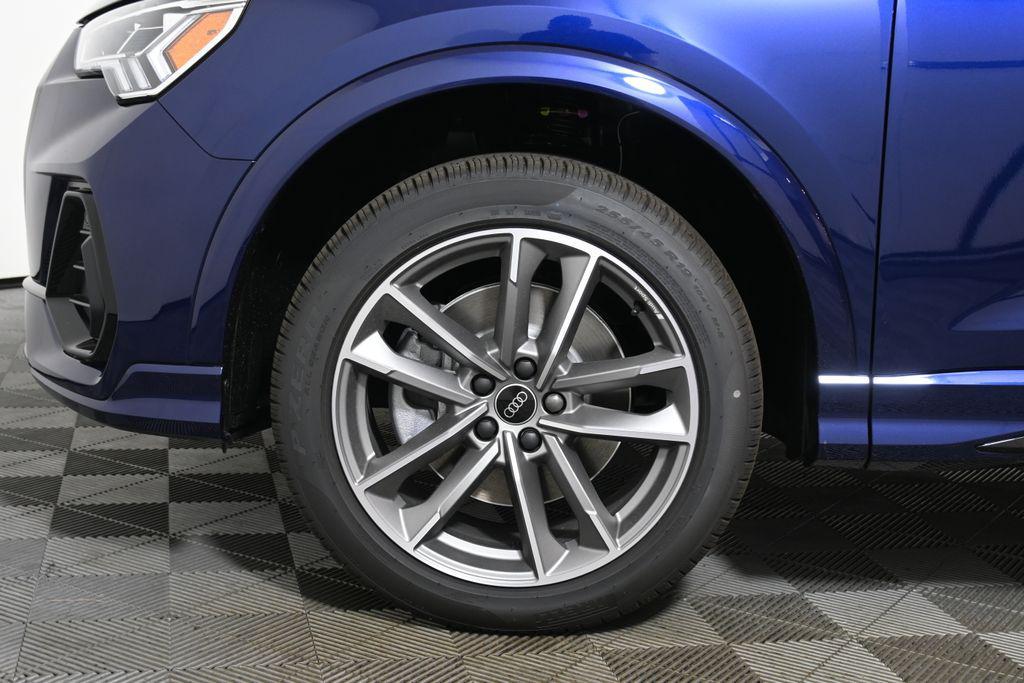 new 2025 Audi Q3 car, priced at $46,240