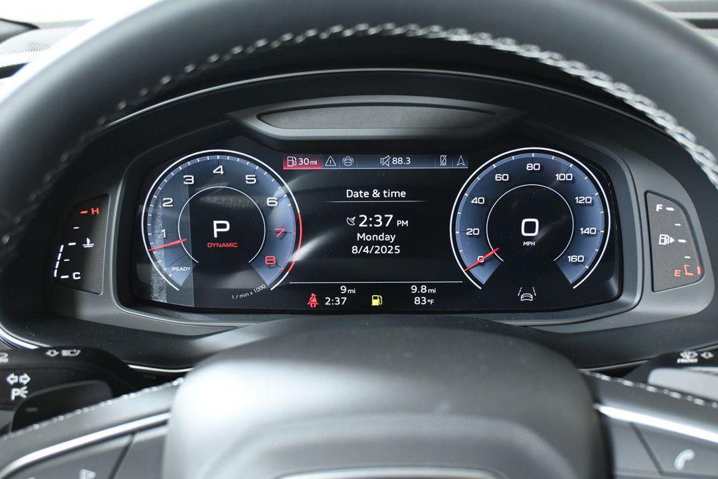 new 2025 Audi Q7 car, priced at $76,480
