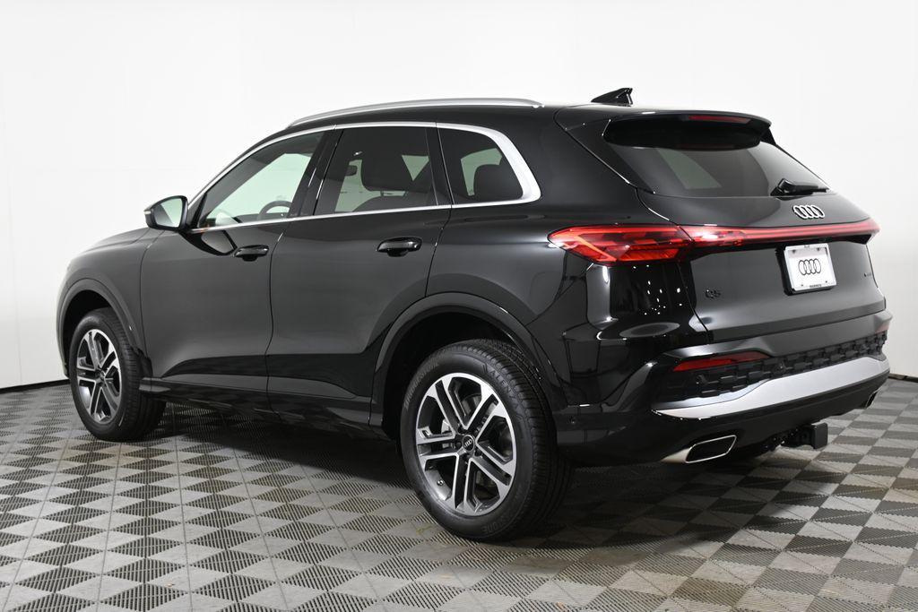 new 2025 Audi Q5 car, priced at $60,330