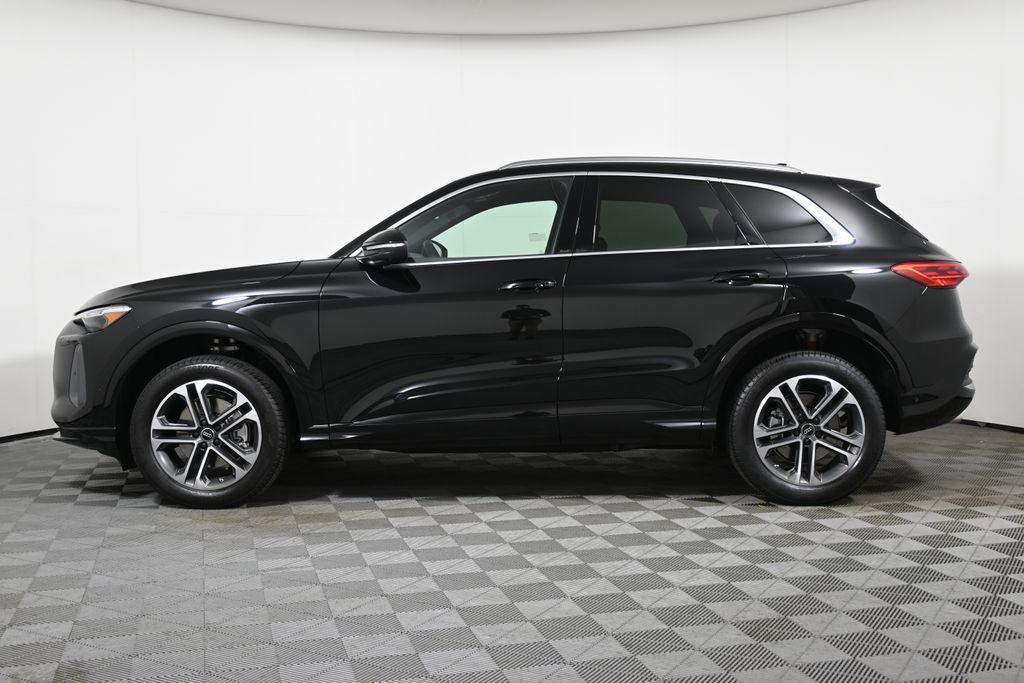 new 2025 Audi Q5 car, priced at $60,330