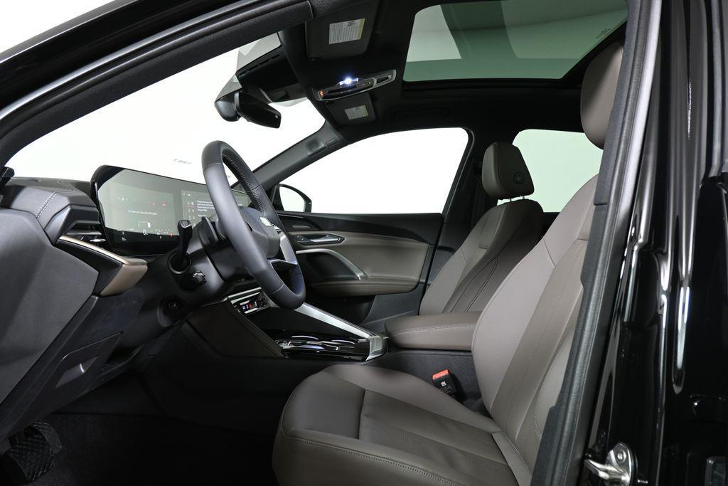 new 2025 Audi Q5 car, priced at $60,330