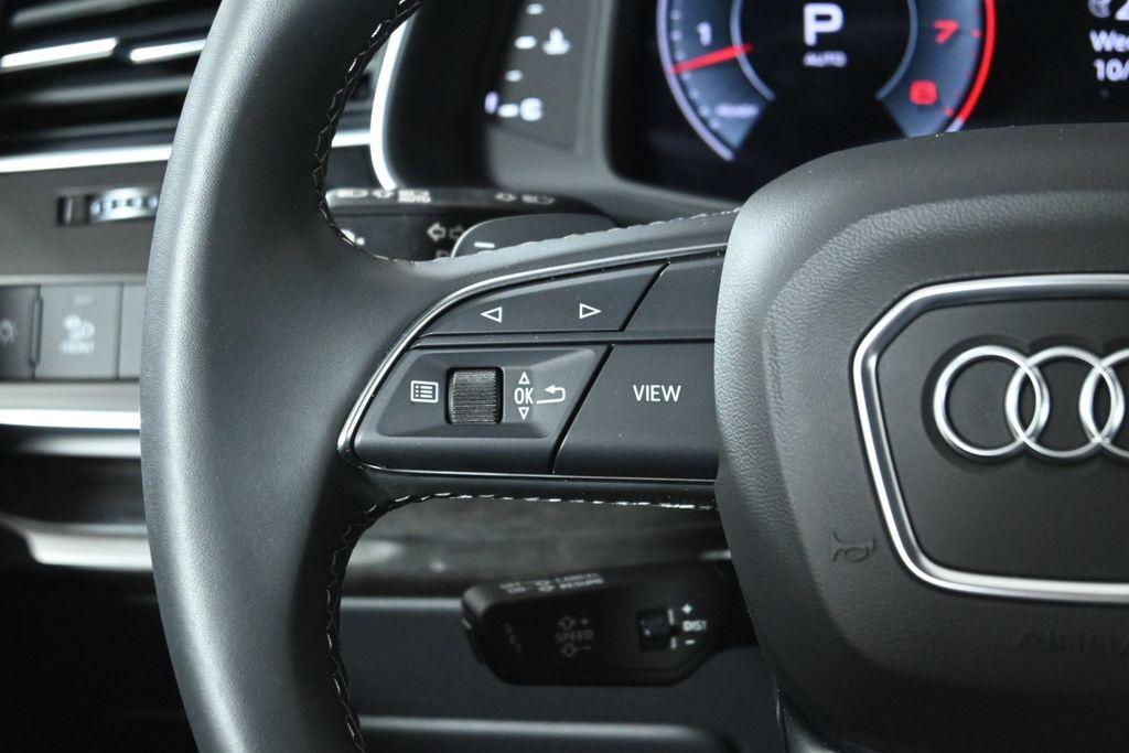used 2025 Audi Q7 car, priced at $60,000