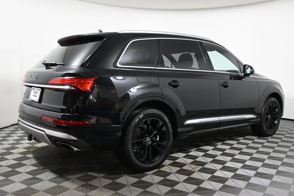 used 2025 Audi Q7 car, priced at $60,000