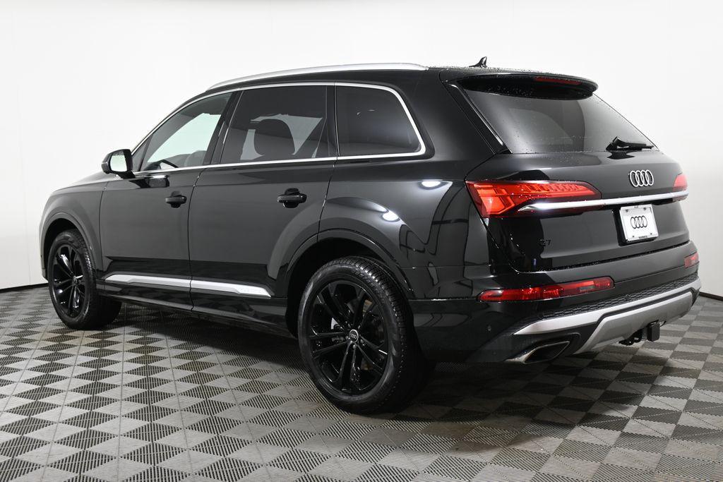 used 2025 Audi Q7 car, priced at $60,000