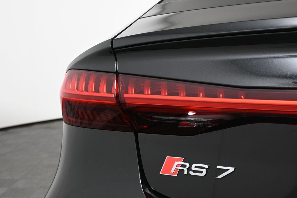 new 2026 Audi RS 7 car, priced at $147,745