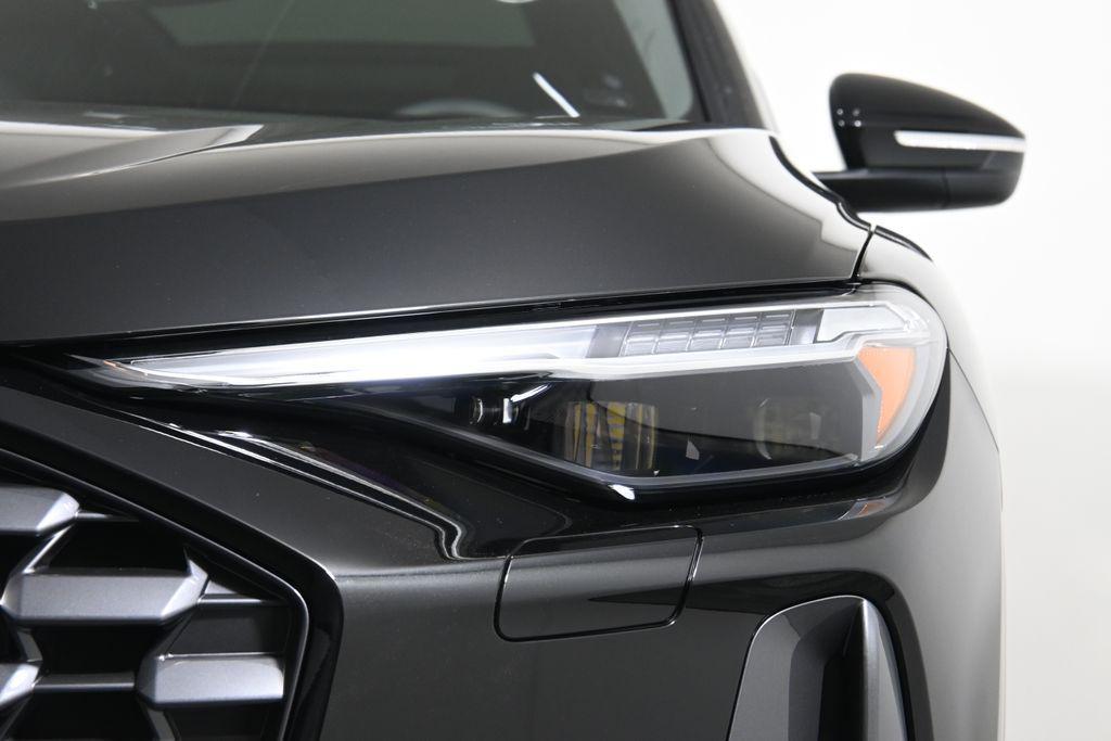 new 2025 Audi Q5 car, priced at $60,480