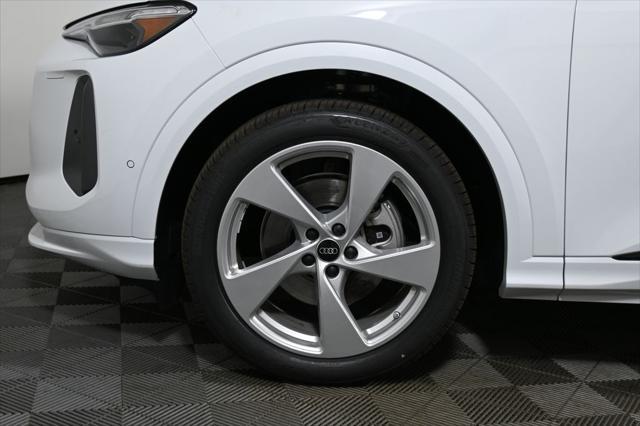 new 2025 Audi Q5 car, priced at $64,380