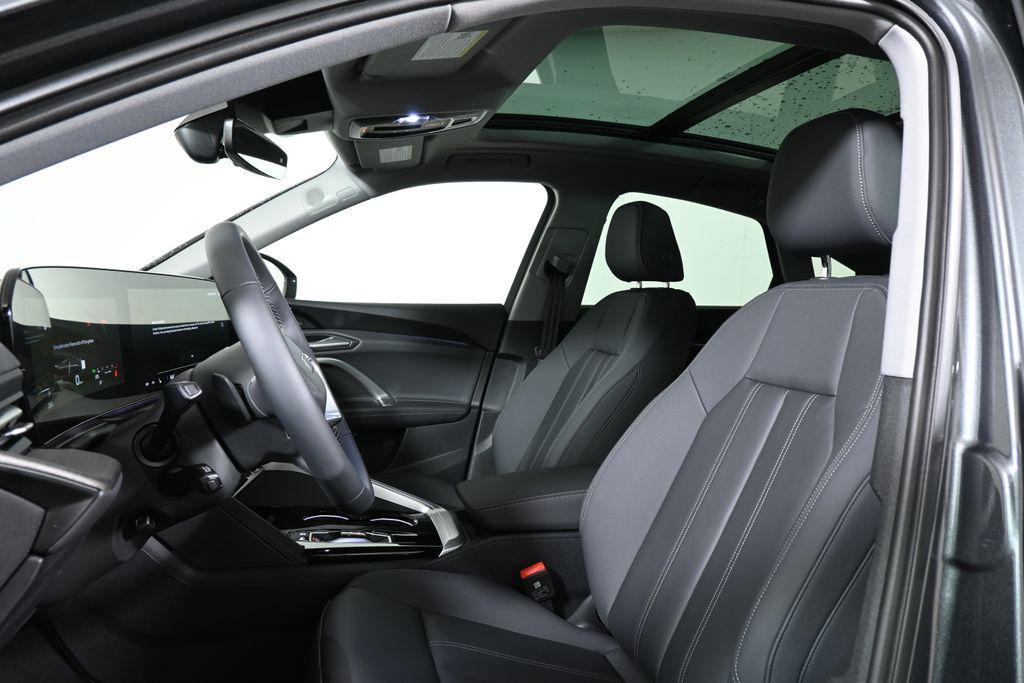 new 2025 Audi Q5 Sportback car, priced at $62,580