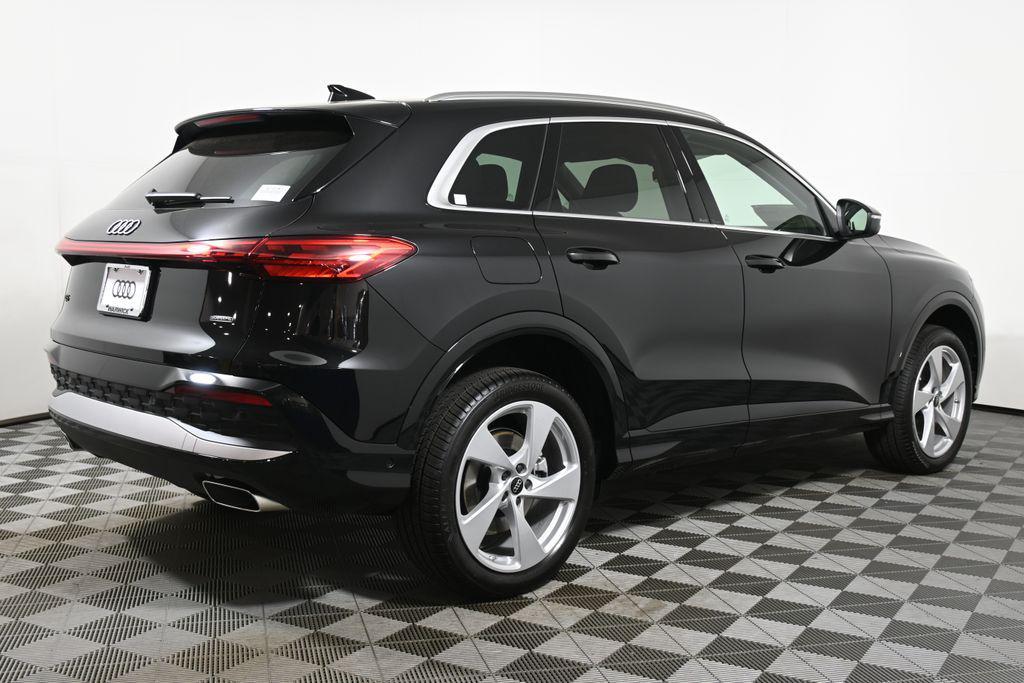 new 2025 Audi Q5 car, priced at $59,910